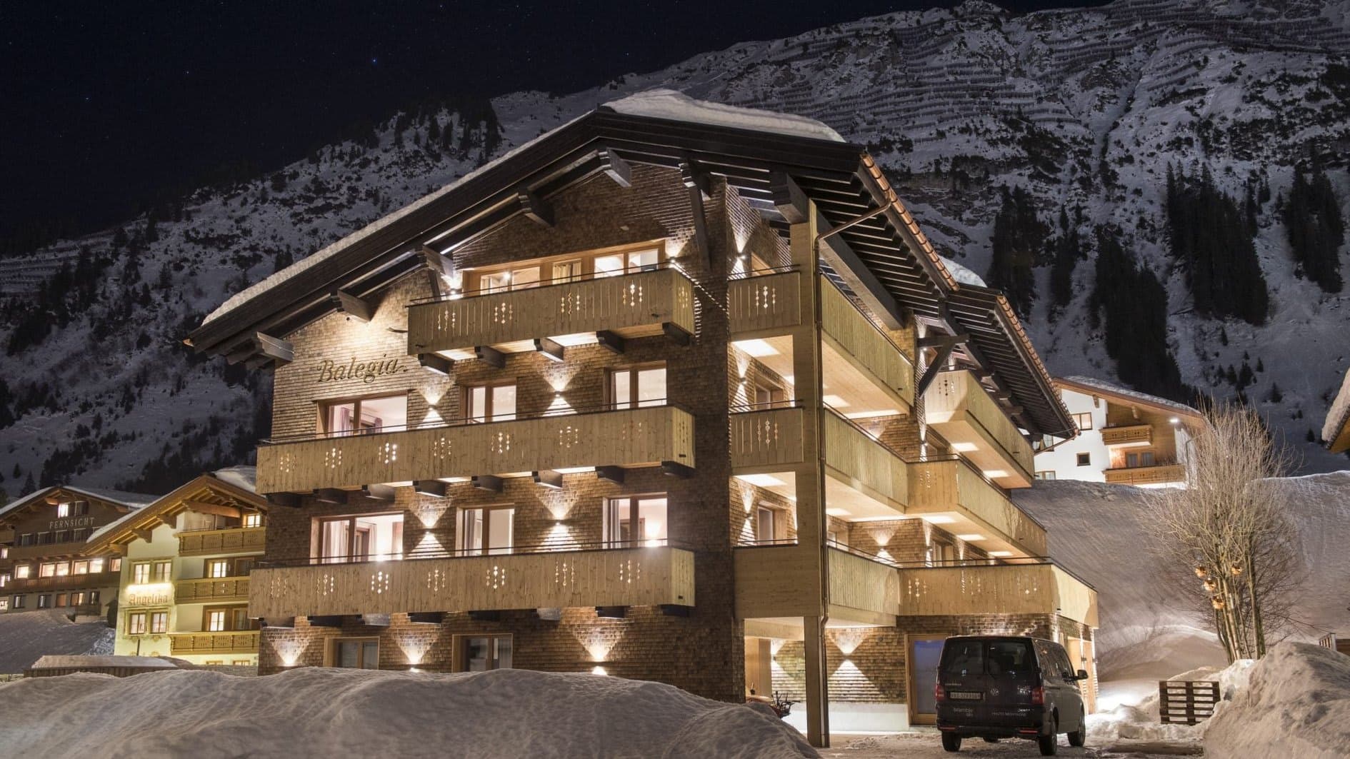 Chalet Balegia exterior featuring private balconies and mountain views