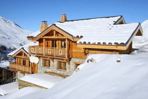 Ski-in/ski-out chalet with private balconies and mountain views