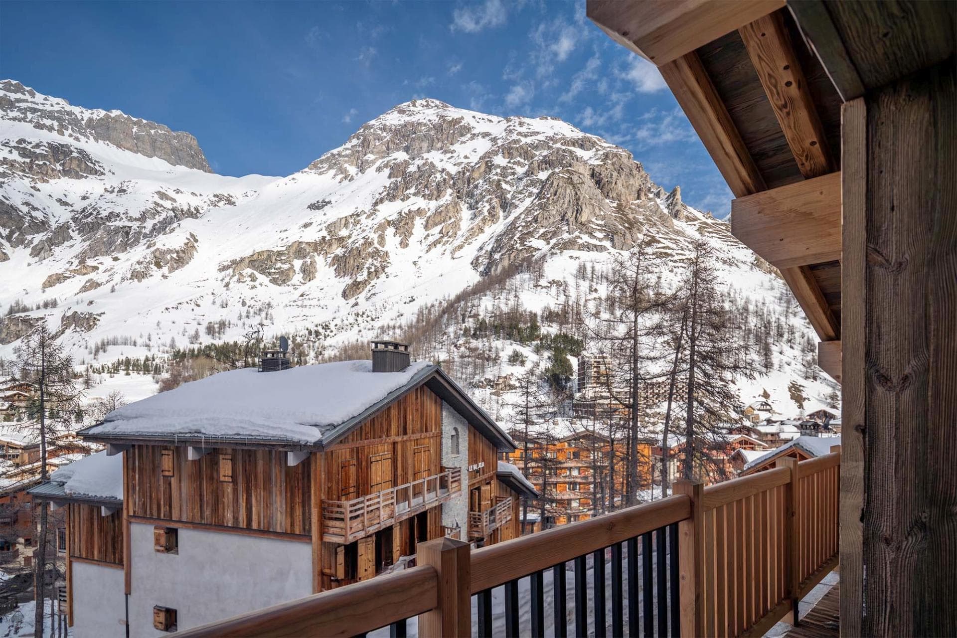 Private balcony with views of the Val-d'Isère peaks and village