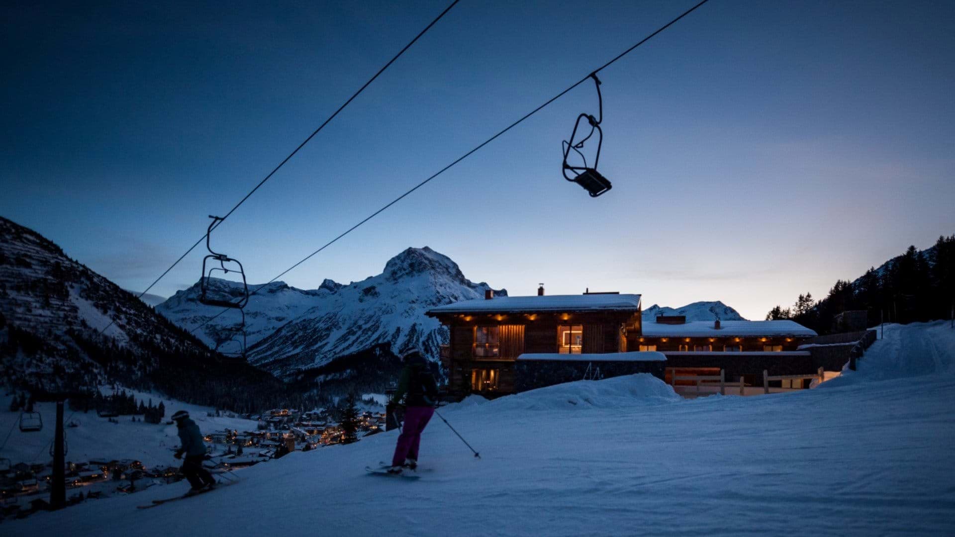 Ski-in, ski-out chalet located directly on the slopes with chairlift access