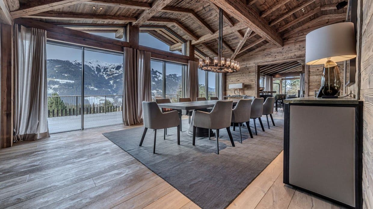 Dining area with seating for 10 and panoramic mountain views