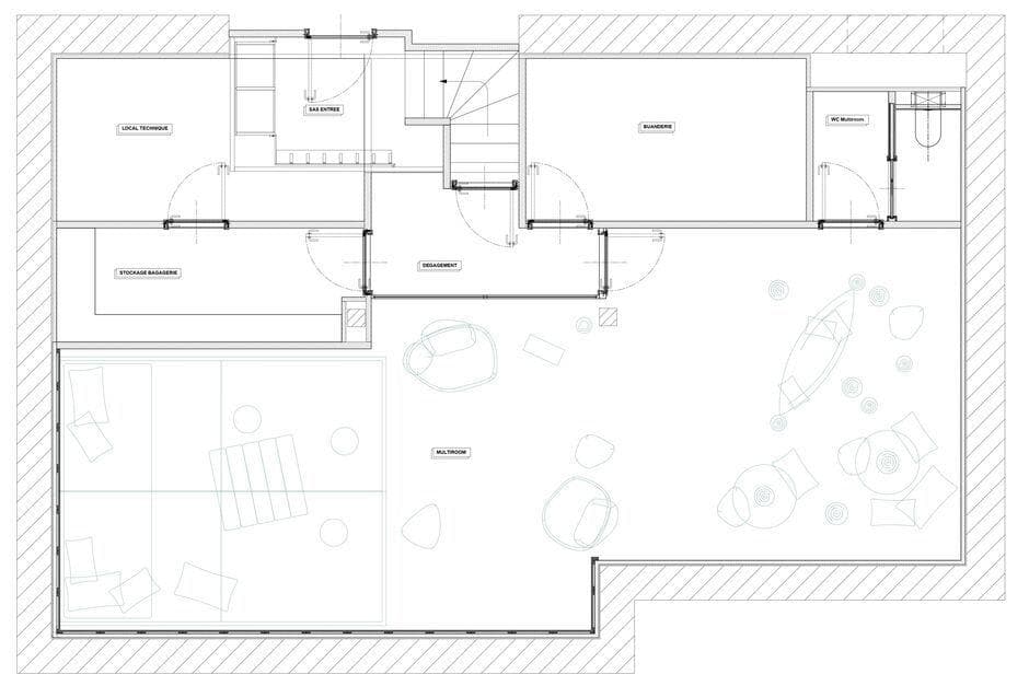 Lower floor plan: multiroom, laundry, luggage storage, and technical area