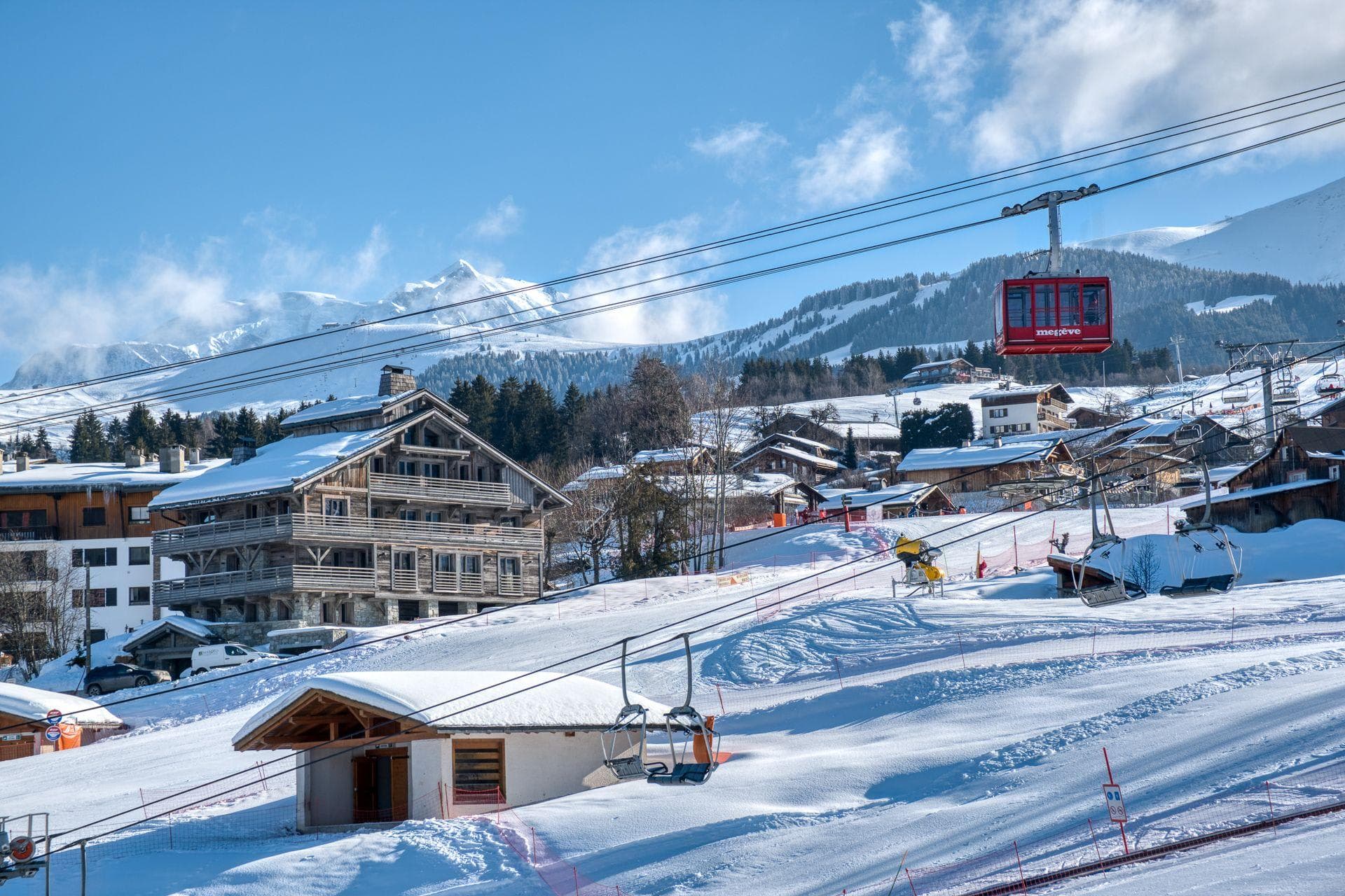 Ski-in, ski-out access with views of the Rochebrune cable car