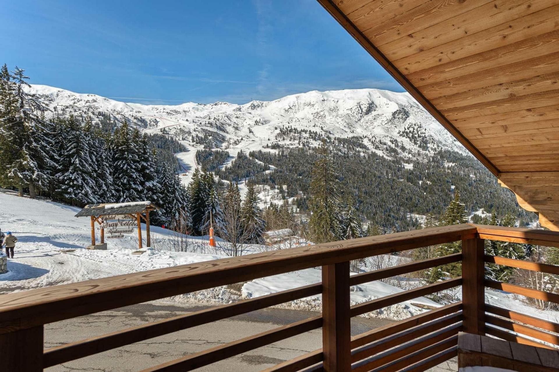 Private balcony with views of ski slopes and mountains