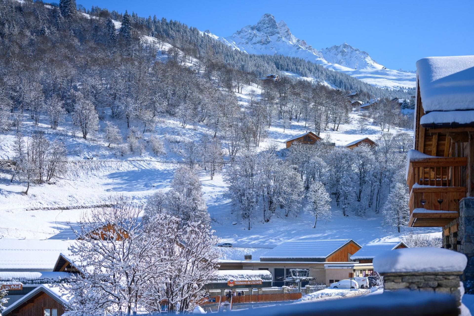 Balcony view of French Alps and Olympe gondola station