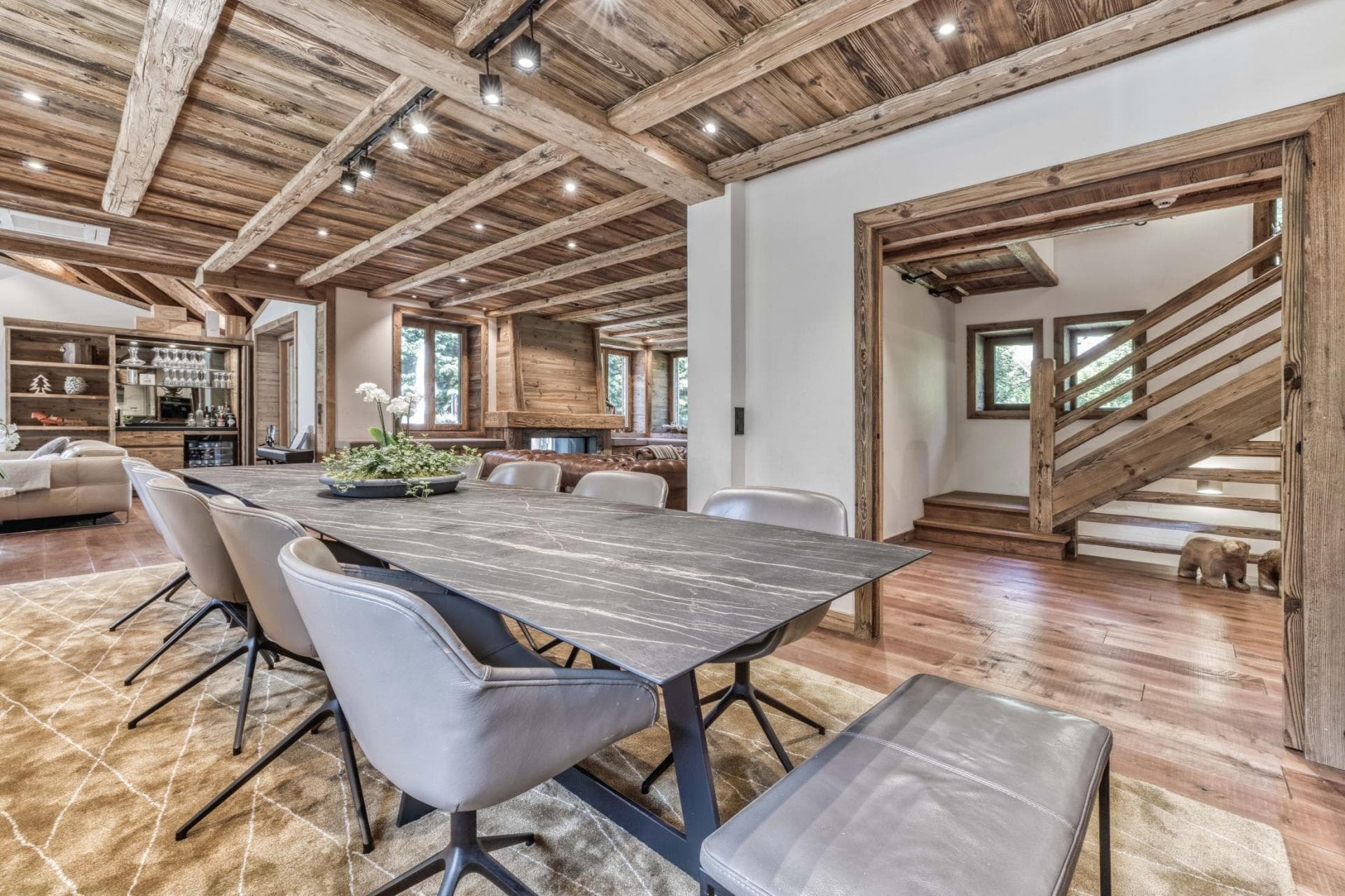 Dining area with seating for 10 near wine bar and stairs