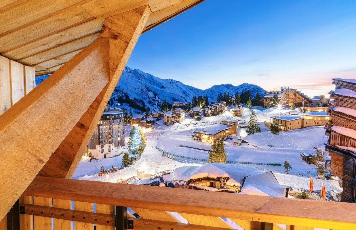 Private balcony with views of Avoriaz ski village and slopes