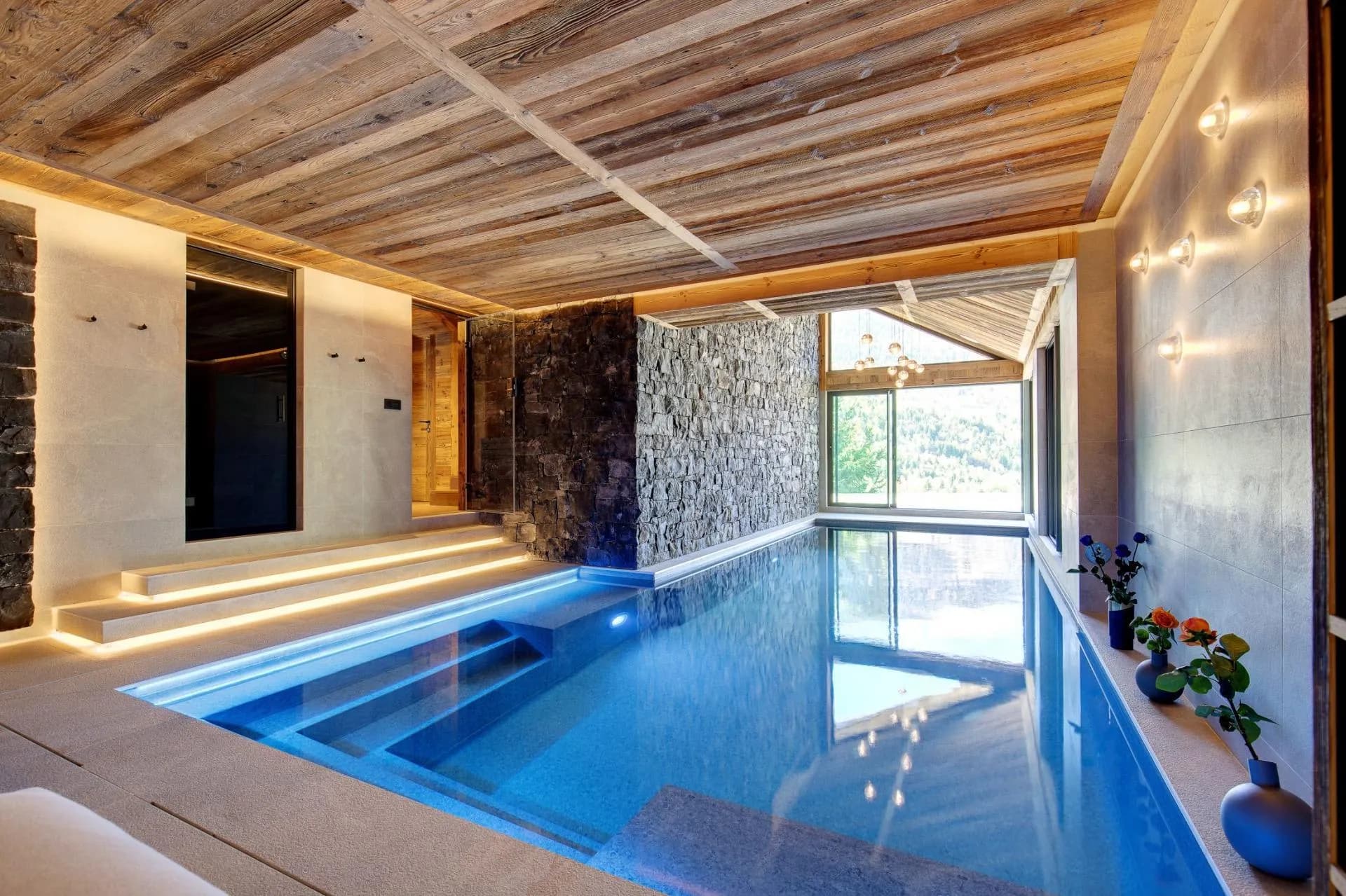 Indoor pool with glazed doors