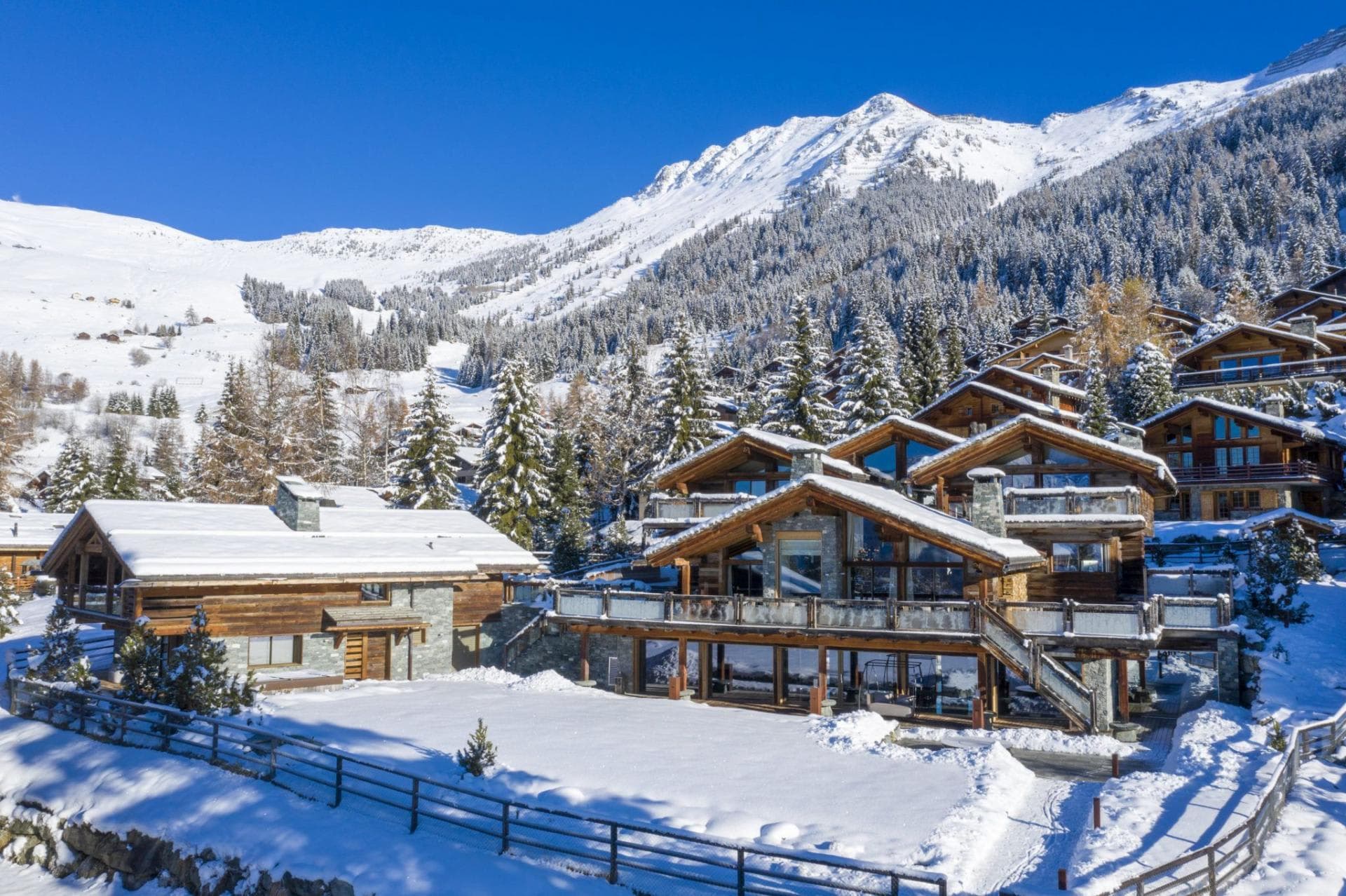 Ski-in, ski-out chalet with wrap-around deck and mountain views