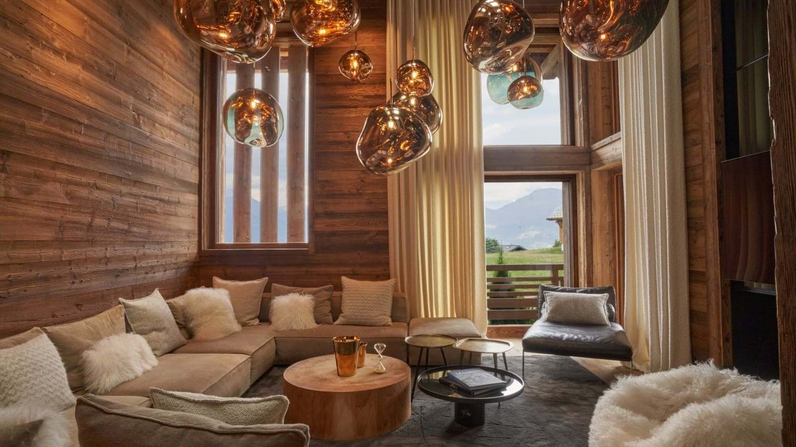 Living area with sectional seating for 10 and mountain views