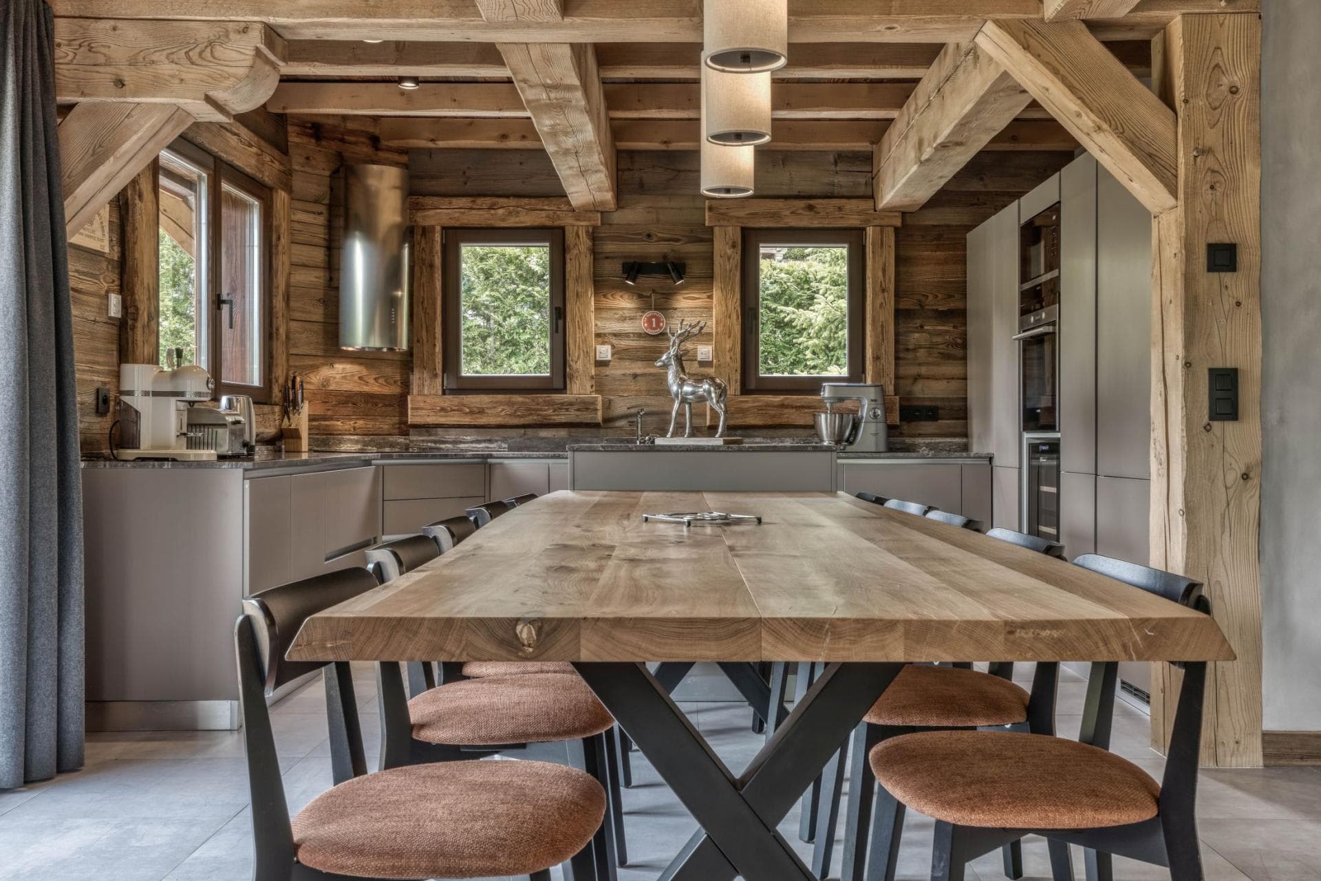 Dining table seats 10; kitchen with wine fridge and integrated appliances