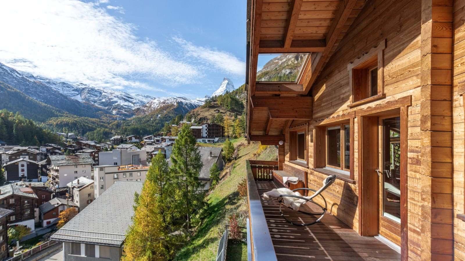 Private balcony with rocking chair and Matterhorn mountain views