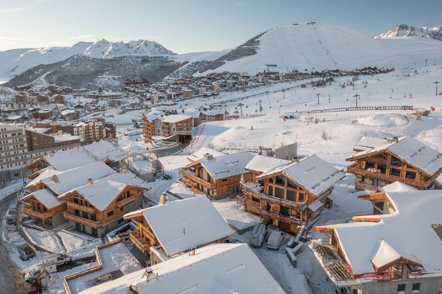Ski-in, ski-out chalets with direct access to Alpe d'Huez slopes