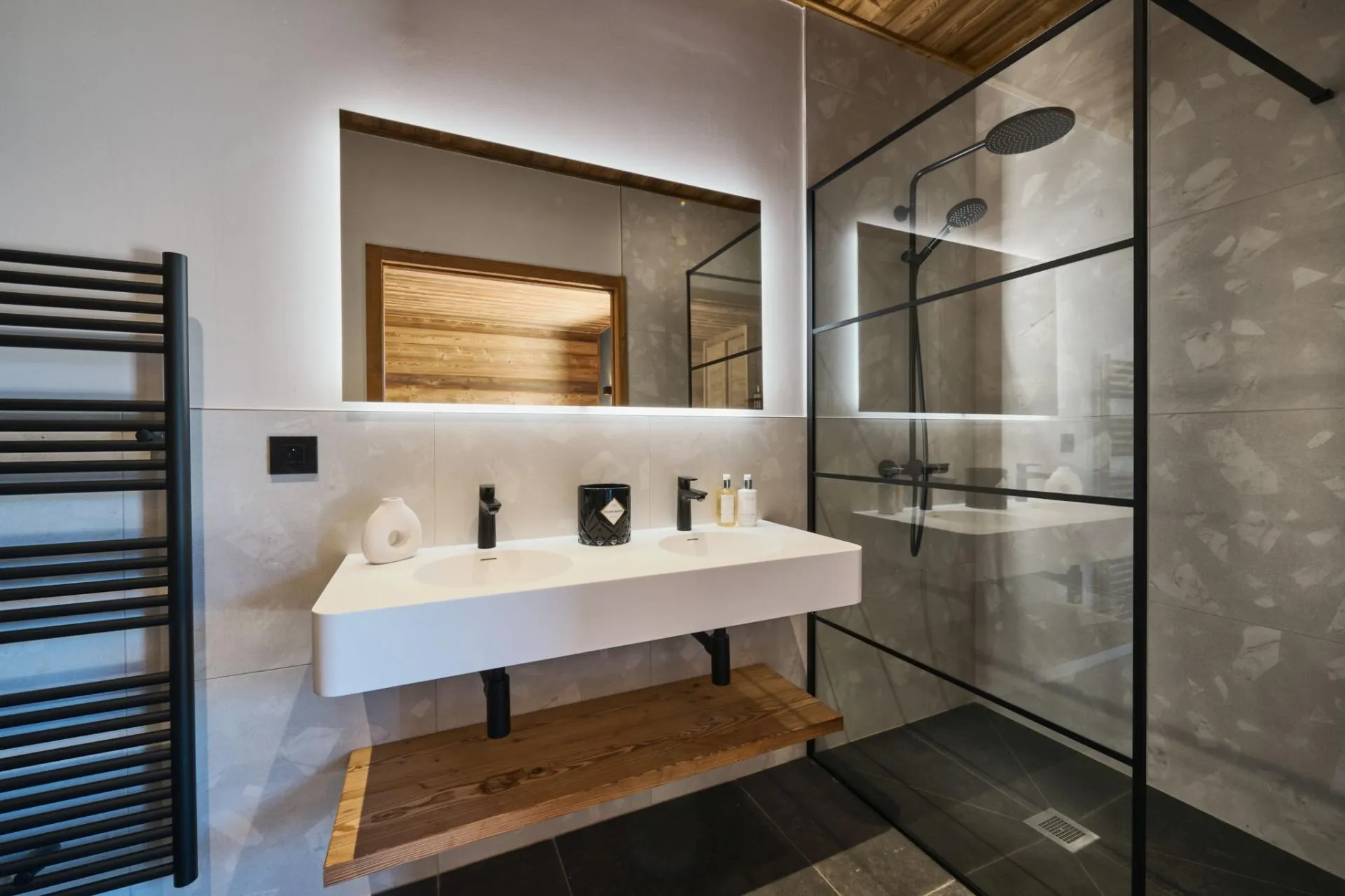 En-suite bathroom with a double vanity and walk-in shower