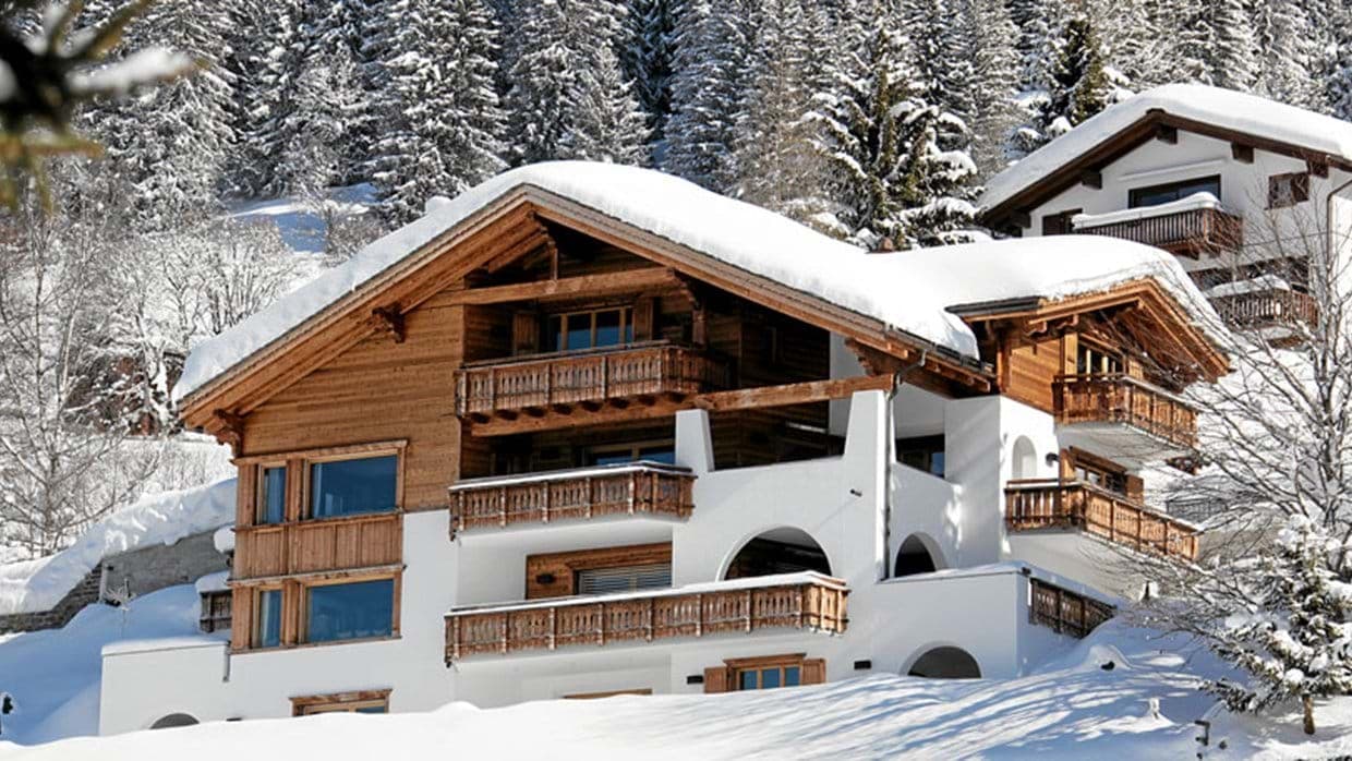 Ski-in/ski-out chalet with private balconies and timber architecture