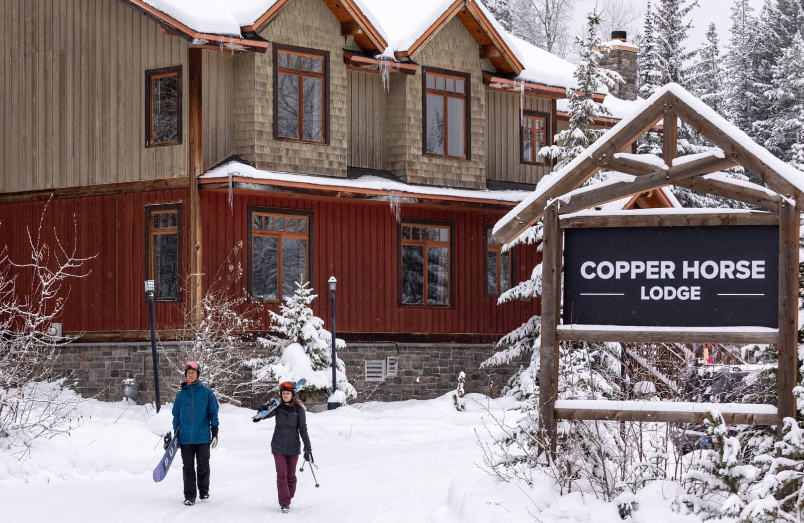 Ski-in, ski-out access to Copper Horse Lodge during winter season