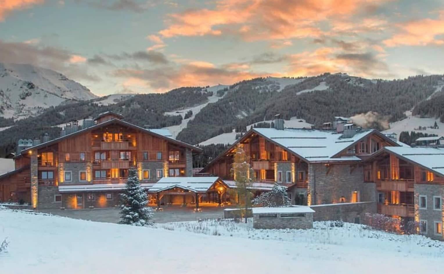 Ski-in, ski-out chalet complex with direct access to groomed slopes