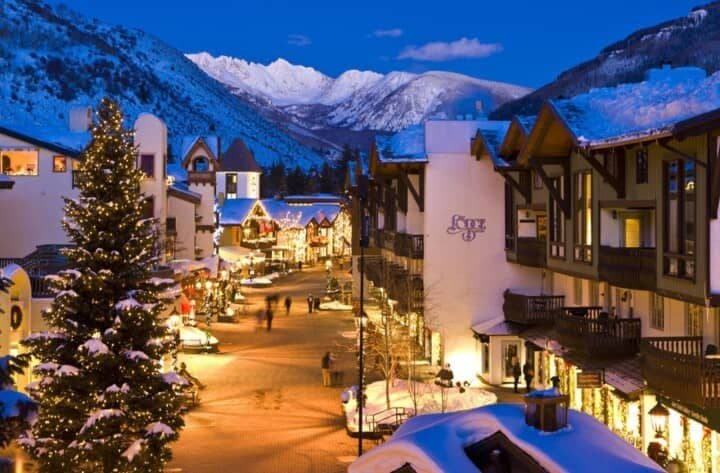 Village center view with pedestrian access to dining and shops