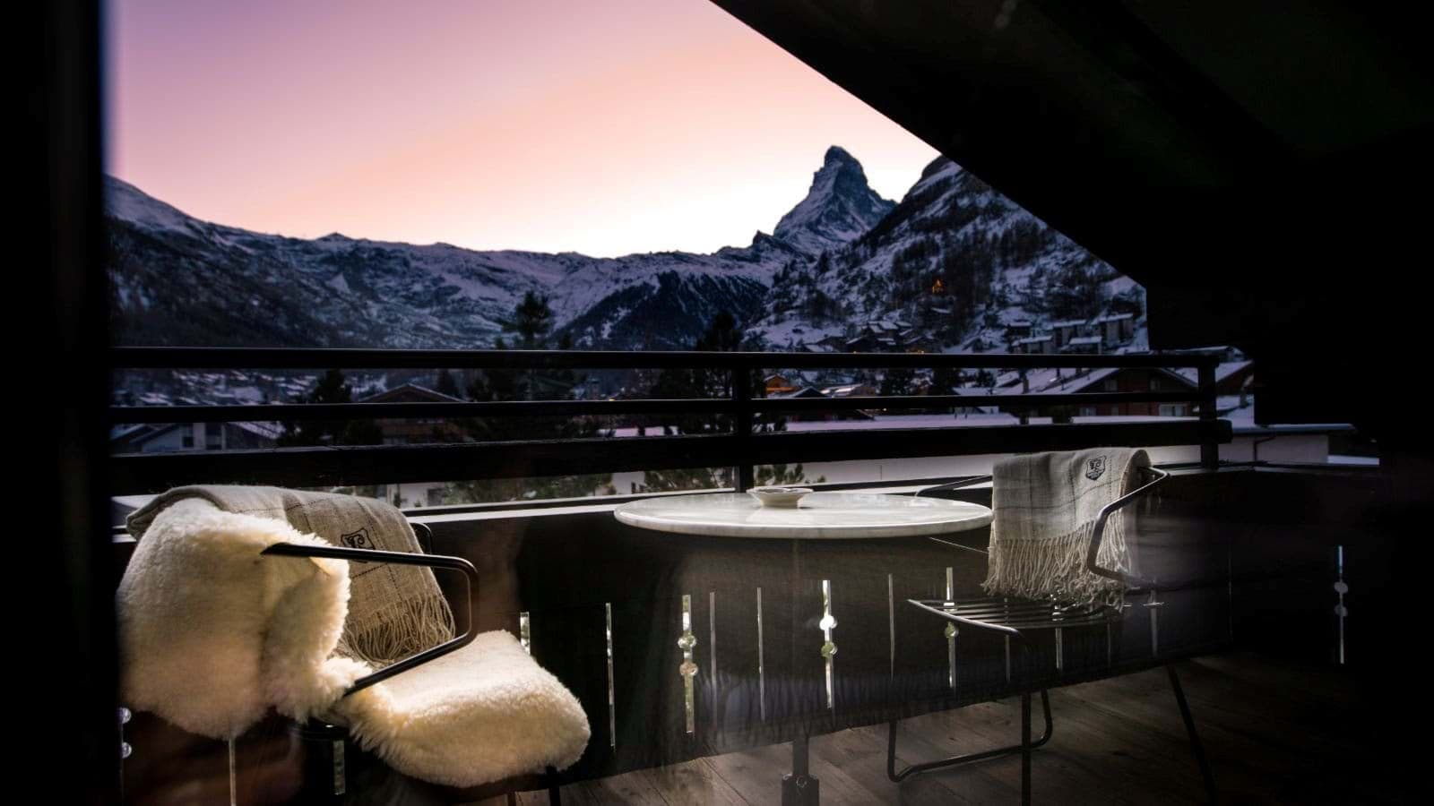 Private balcony with seating for two and Matterhorn views