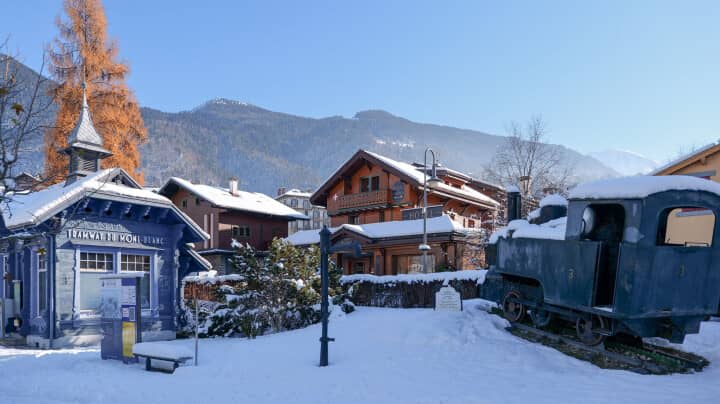 Tramway du Mont-Blanc station with vintage locomotive and mountain views
