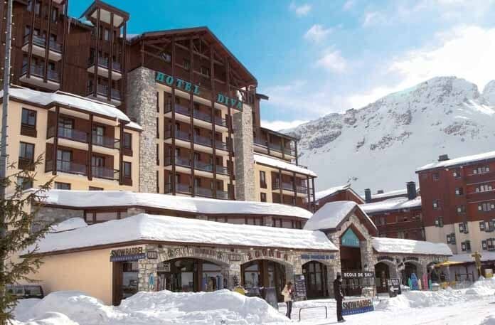 Ski-in/ski-out exterior with equipment rental shop on the ground floor