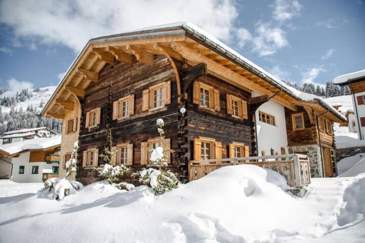 Timber chalet with private deck and ski-in/ski-out access