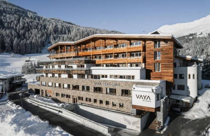 Ski-in/ski-out resort exterior featuring on-site VAYA Bar & Grill