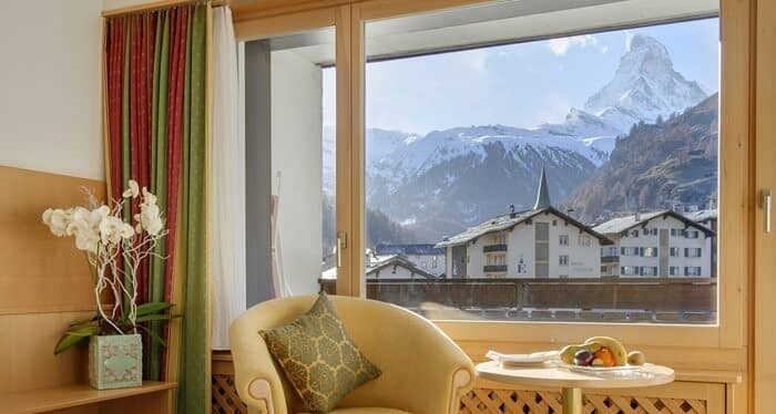 Sitting area with armchair and unobstructed Matterhorn views