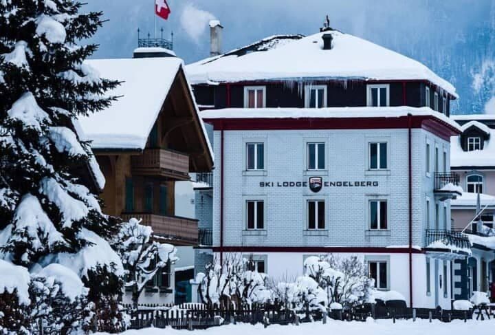 Ski Lodge Engelberg exterior with mountain views and balcony rooms