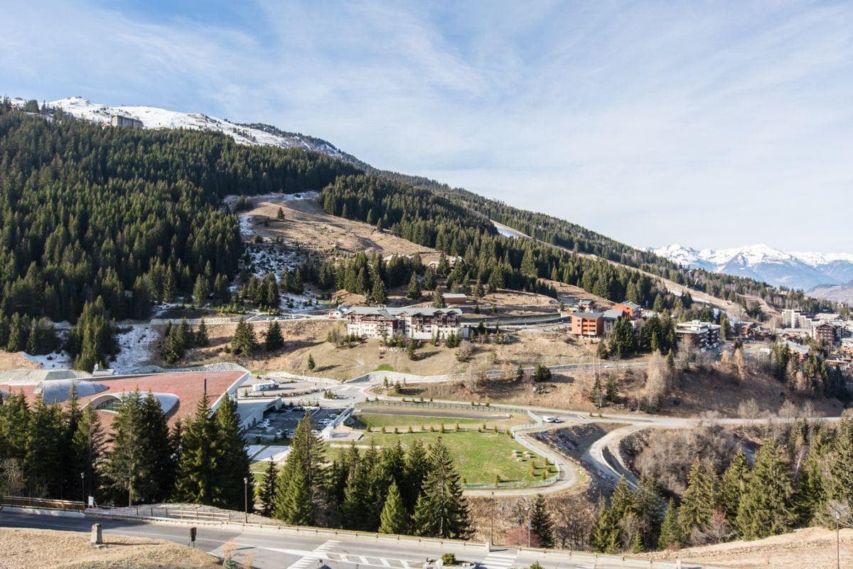 Ski-in/ski-out access with views of the Courchevel slopes