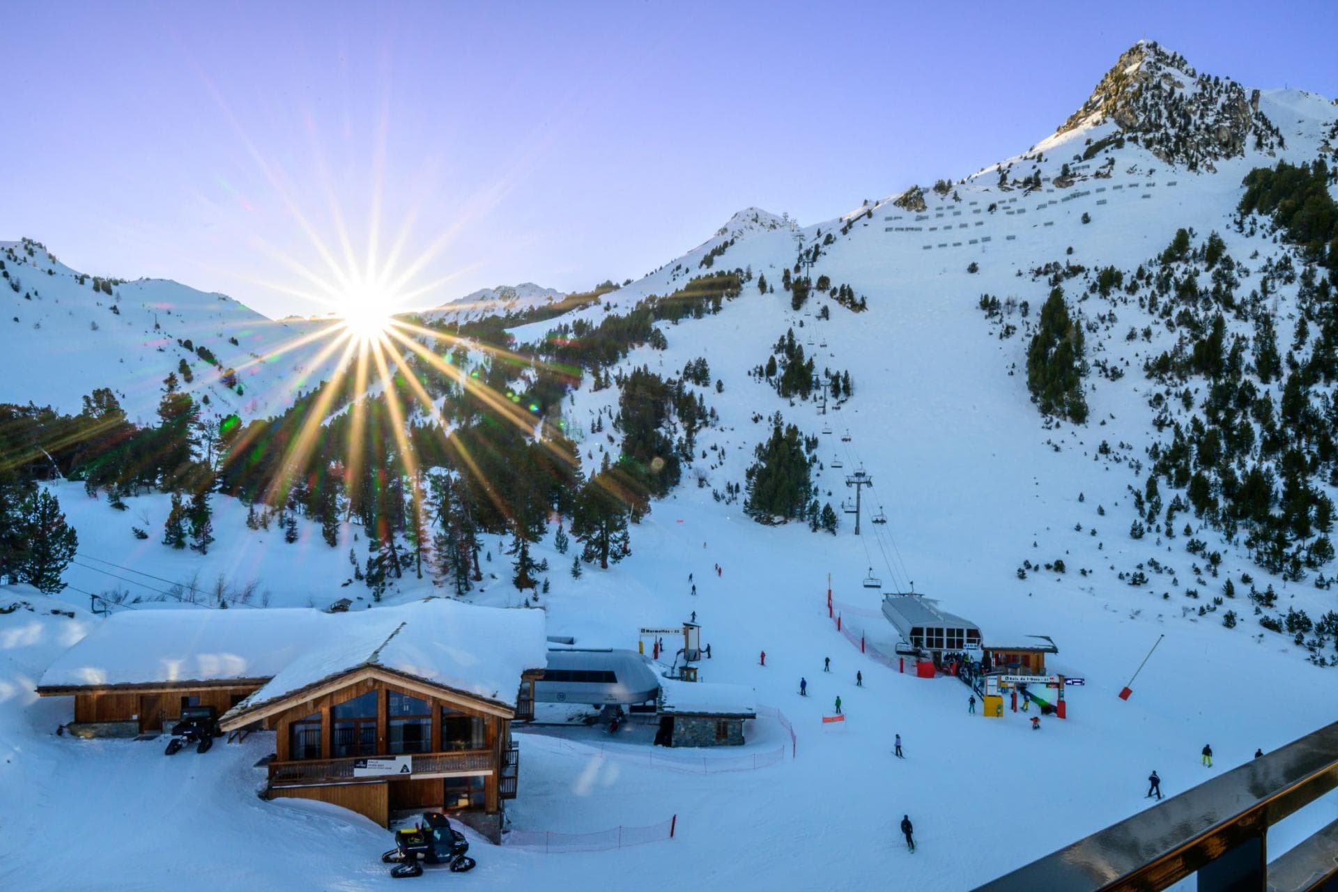 Ski-in, ski-out access with direct views of chairlift and mountain peaks