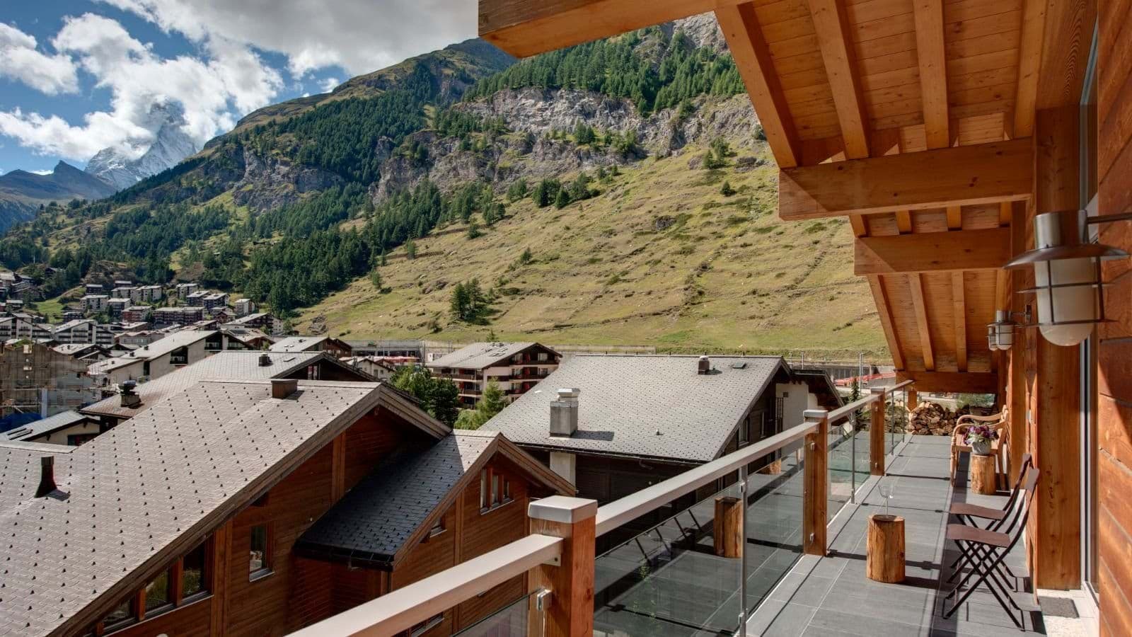 Private balcony with seating and Matterhorn mountain views