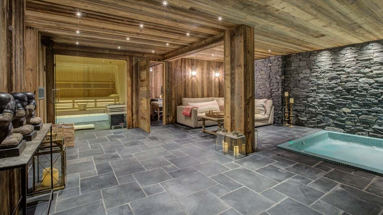 A complete private spa