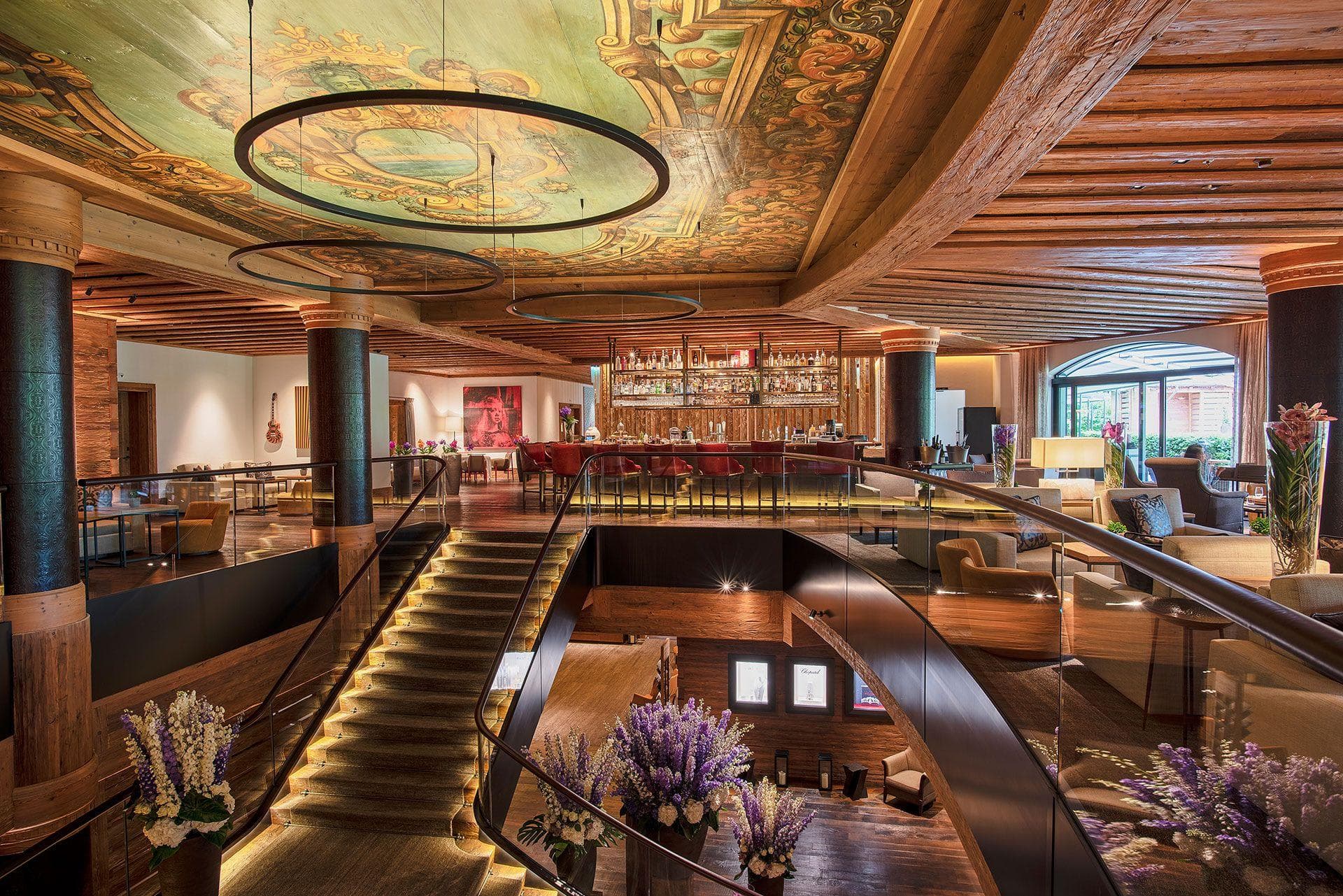Lobby lounge with full-service bar and hand-painted ceiling fresco