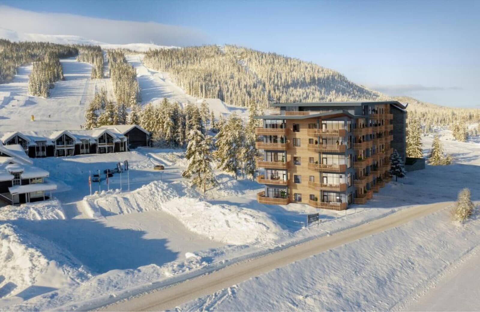 Ski-in, ski-out apartment building with direct access to groomed trails
