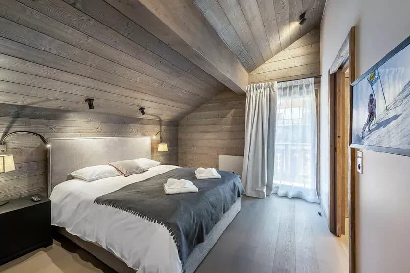 Level 1 Double Bedroom