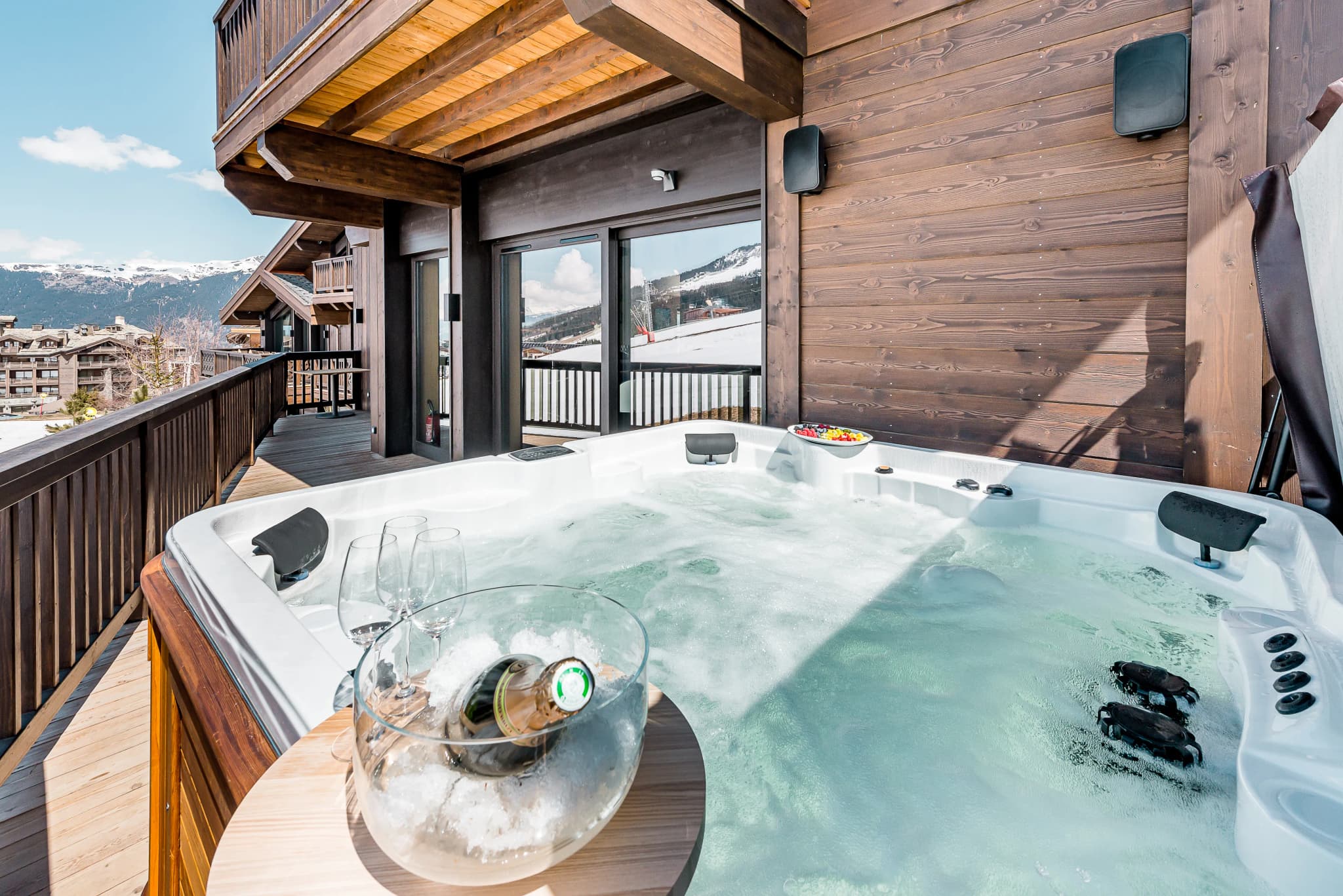 Terrace hot tub