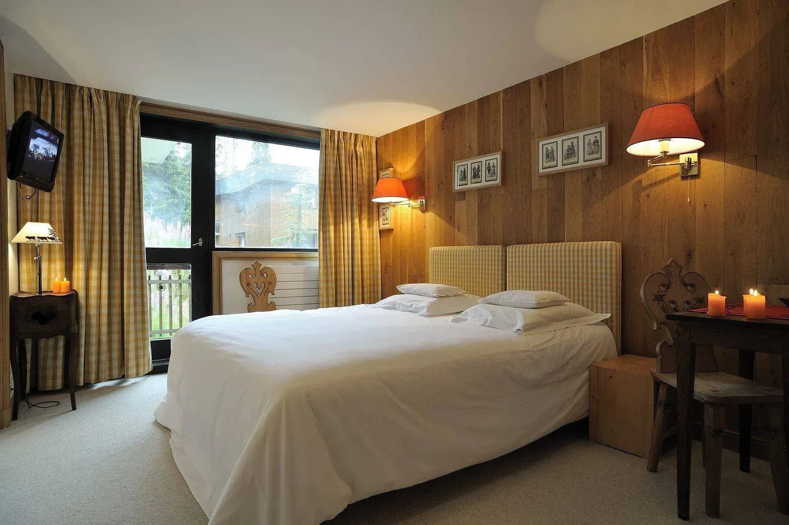 Chalet Gros Caillou, Courchevel — Double Bedroom 3