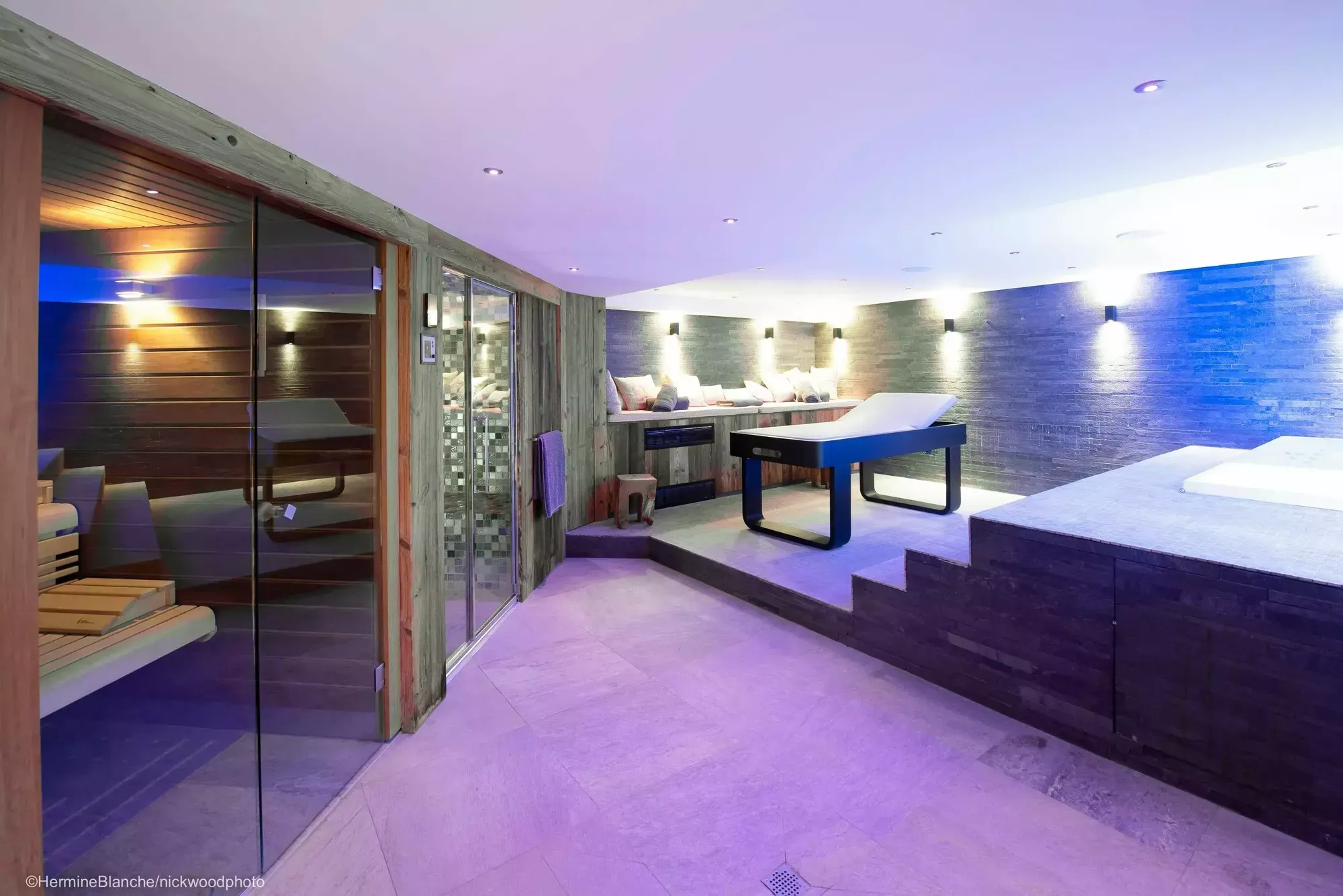 Private spa level
