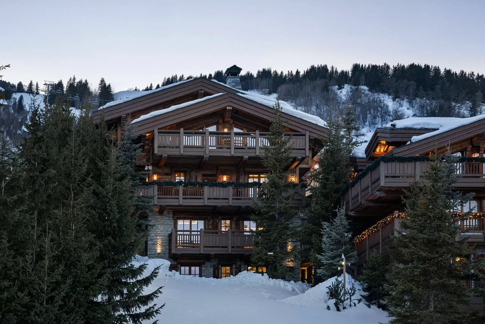 The Piste at the Door