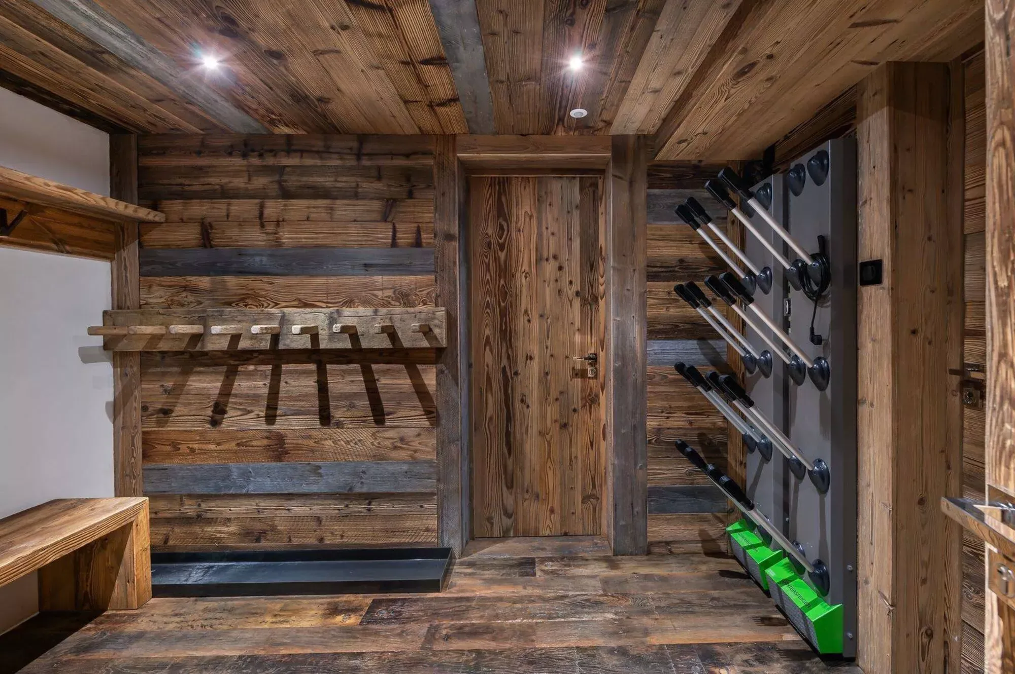Dedicated ski room