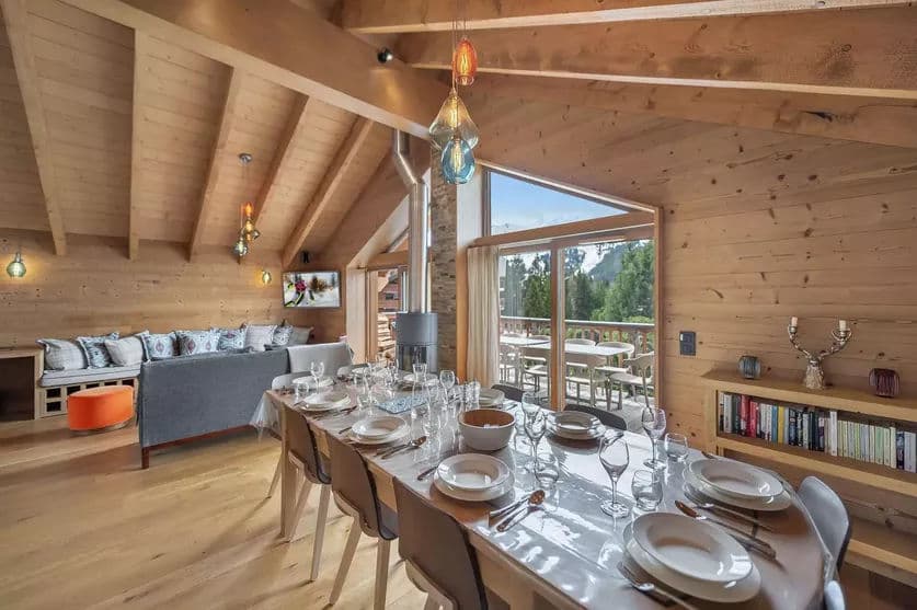 Open-Plan Alpine Living