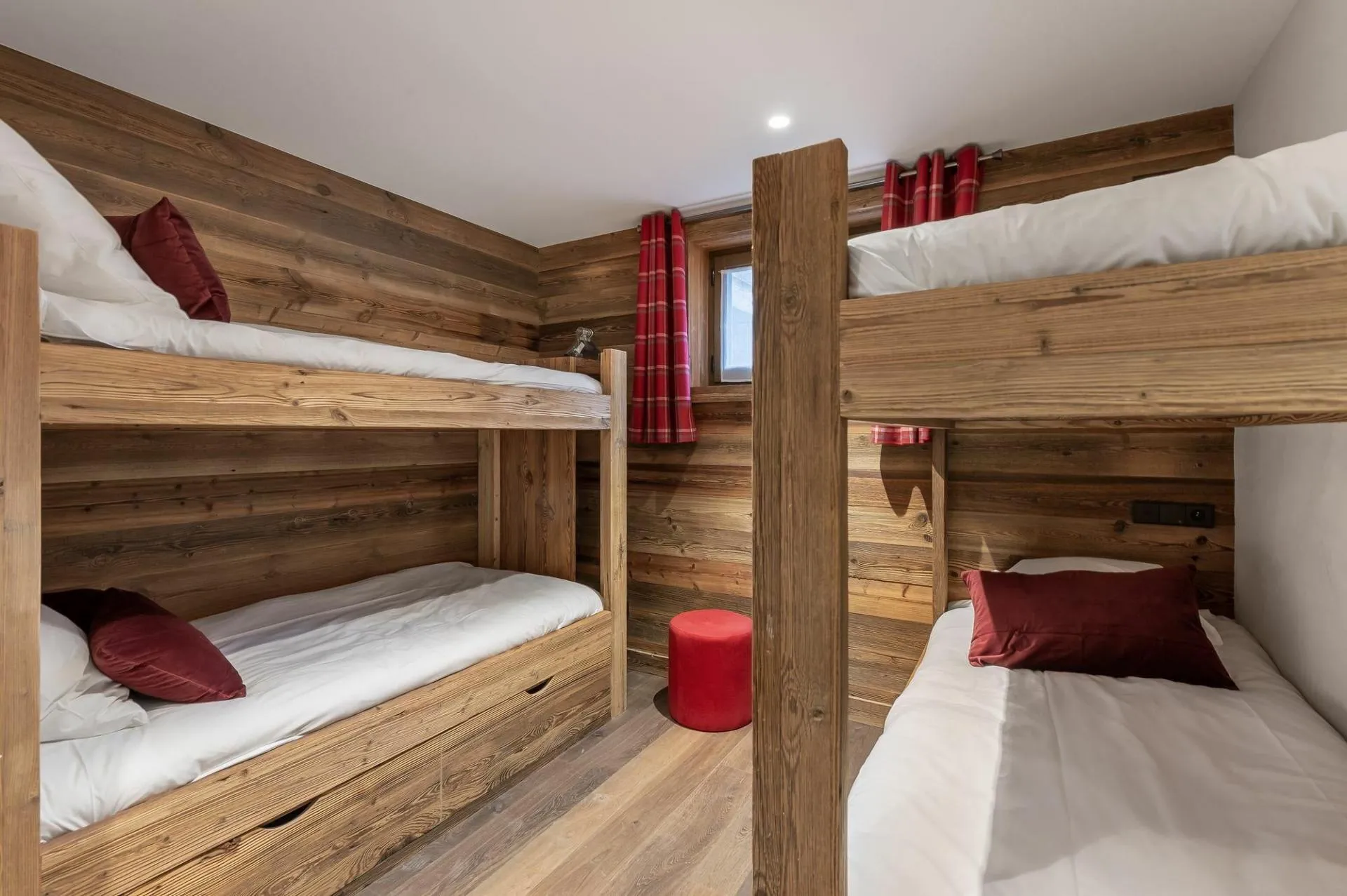 Children's bedroom