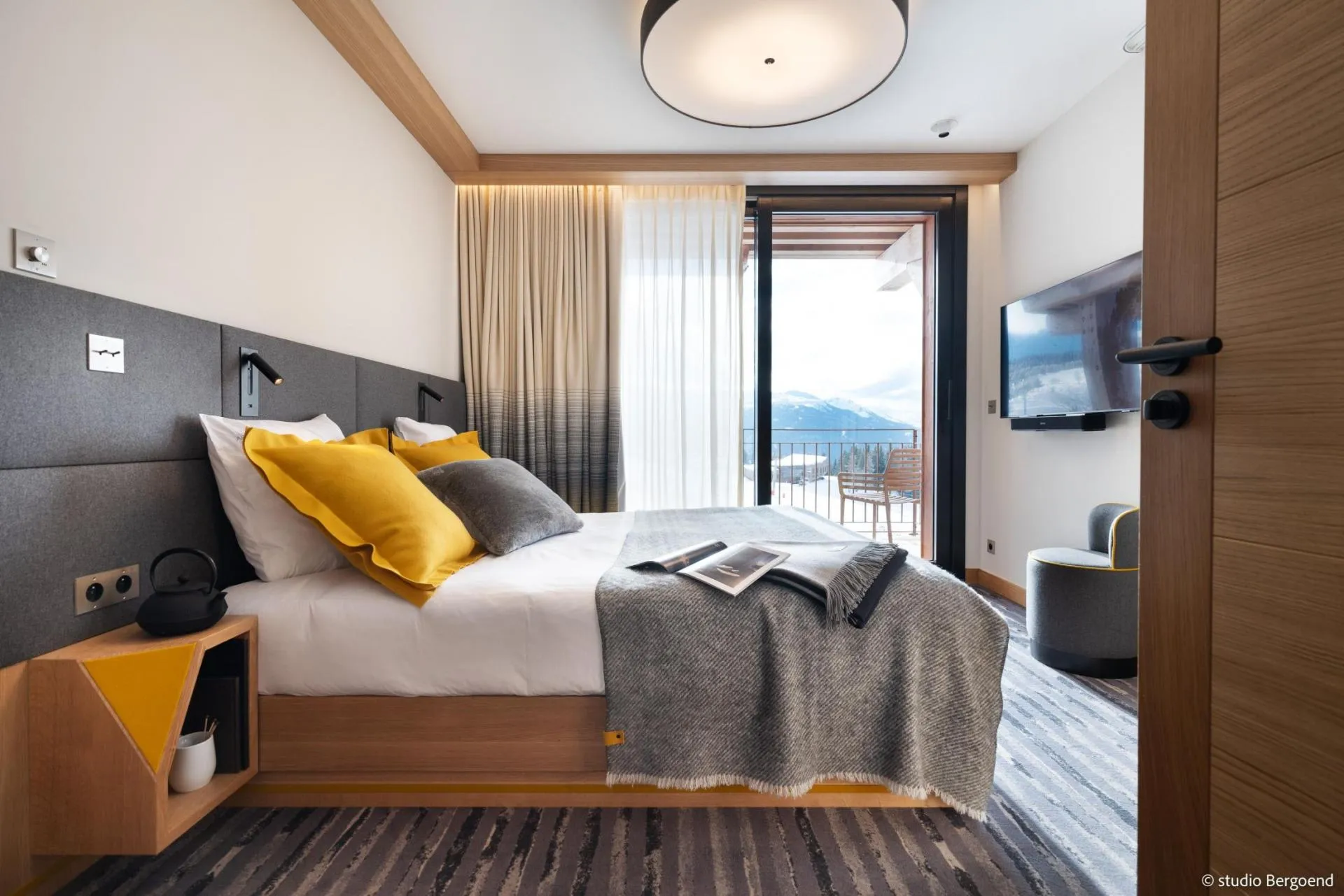 Level 0 Double Bedroom