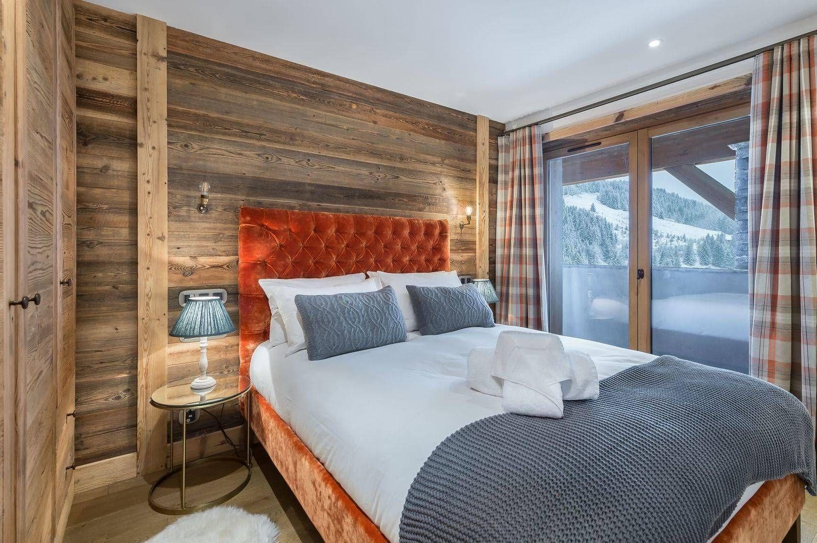 Double Bedroom 1